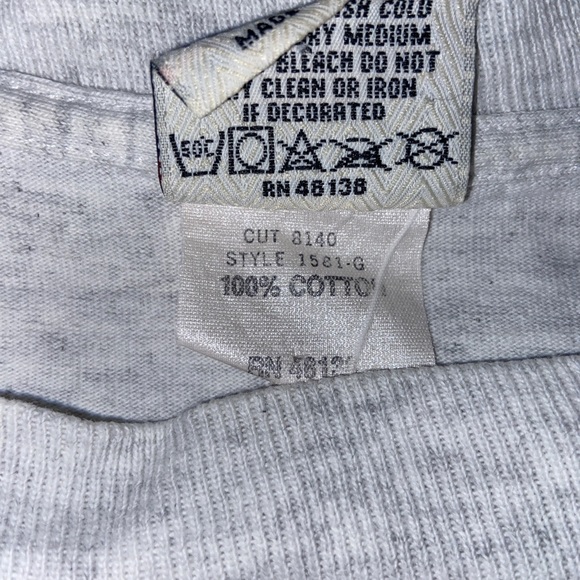 Vintage Embroidered Redskins T-Shirt - Picture 6 of 6